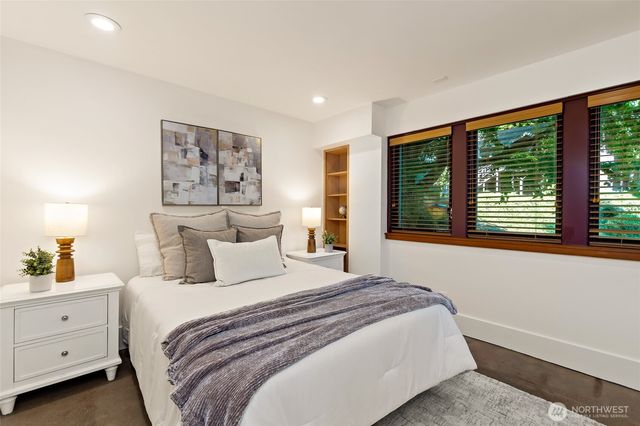 508 Randolph Avenue, Seattle, WA 98122
