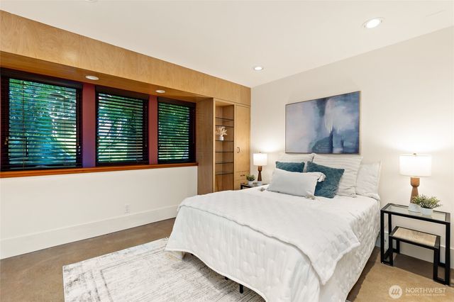 508 Randolph Avenue, Seattle, WA 98122