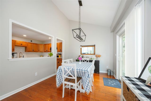 3 Deer Crossing Drive, Fishkill, NY 12524