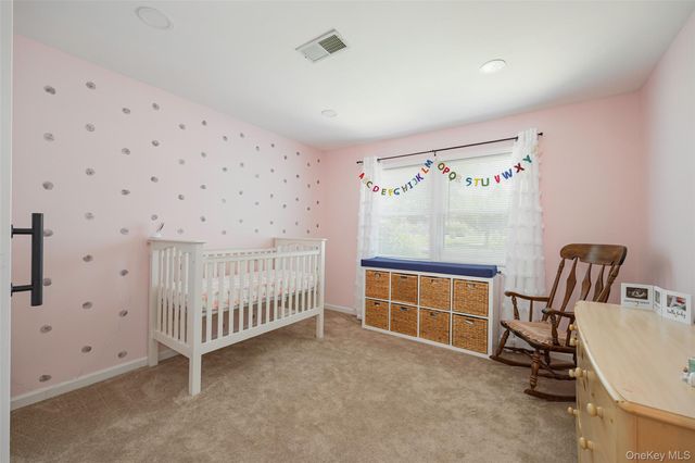 3 Deer Crossing Drive, Fishkill, NY 12524