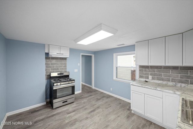 5415 Seaman Road, Oregon, OH 43616