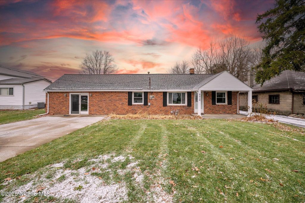 5415 Seaman Road, Oregon, OH 43616