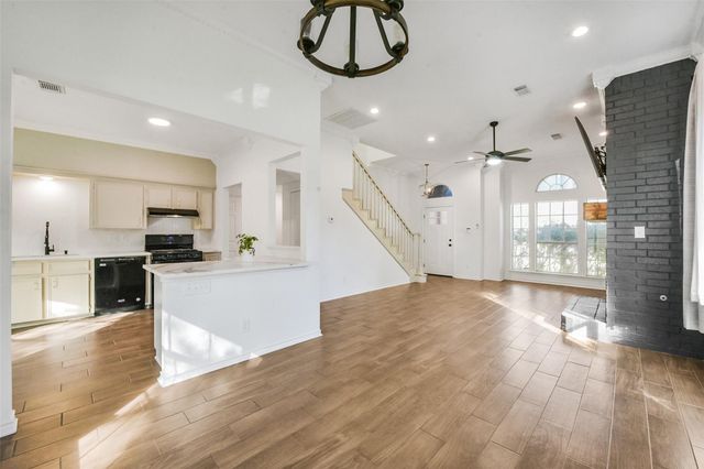 201 Pine Place Street, Dayton, TX 77535