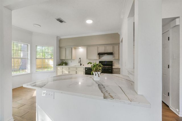 201 Pine Place Street, Dayton, TX 77535