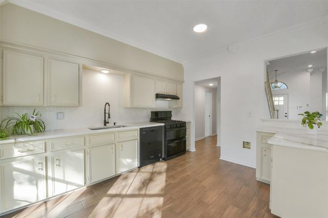 201 Pine Place Street, Dayton, TX 77535