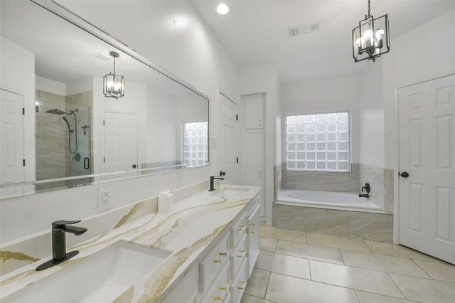 201 Pine Place Street, Dayton, TX 77535