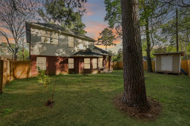 201 Pine Place Street, Dayton, TX 77535