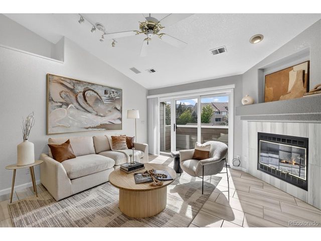 7394 S Alkire St 301, Littleton, CO 80127