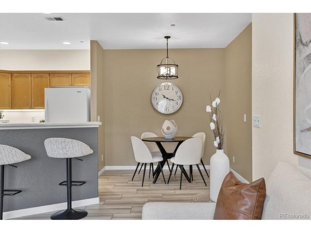 7394 S Alkire St 301, Littleton, CO 80127