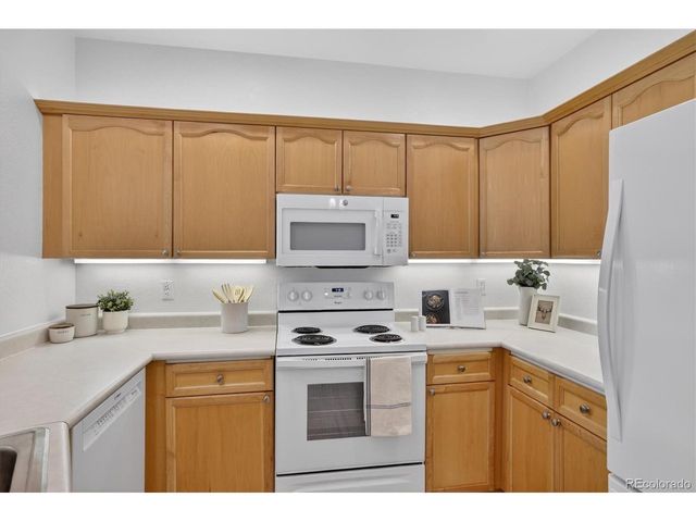 7394 S Alkire St 301, Littleton, CO 80127