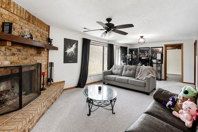 513 N Shefford St, Wichita, KS 67212