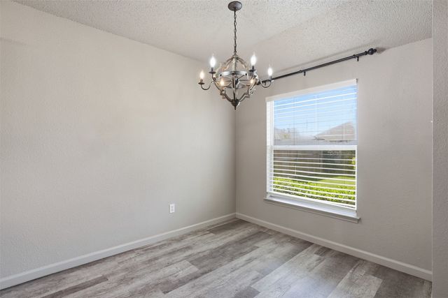 316 Preston Drive, Cleburne, TX 76033