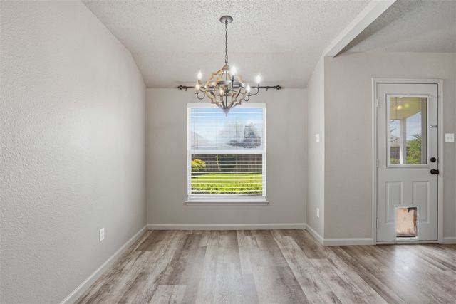 316 Preston Drive, Cleburne, TX 76033
