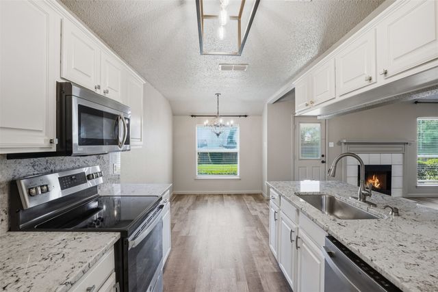 316 Preston Drive, Cleburne, TX 76033