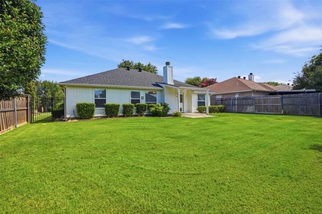 316 Preston Drive, Cleburne, TX 76033