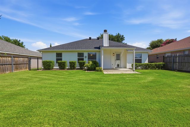 316 Preston Drive, Cleburne, TX 76033