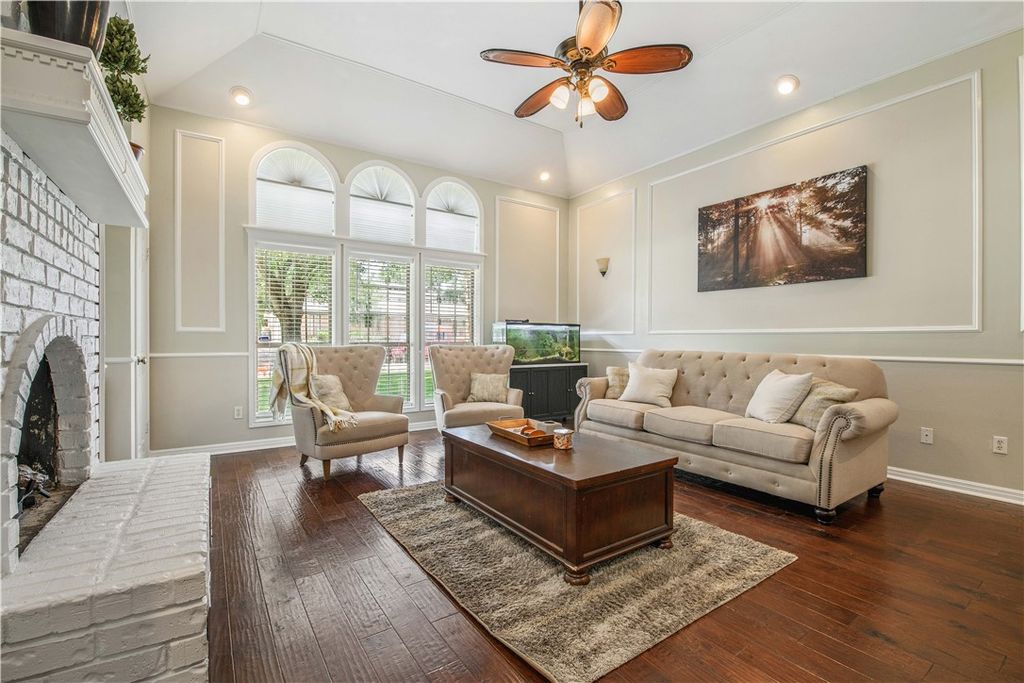 2307 West Briargate Drive, Bryan, TX 77802 — photo 5