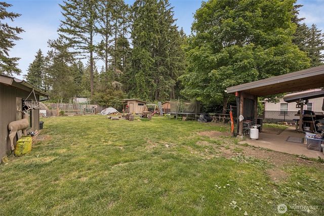 17112 Kinnikinnick Court SE, Yelm, WA 98597