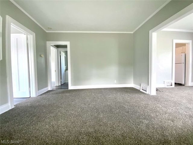 21491 Naumann Avenue, Euclid, OH 44123