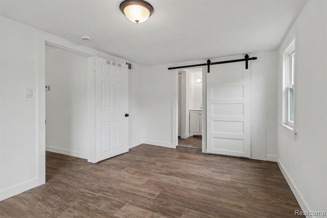 35263 Lewis Street, Westland, MI 48185