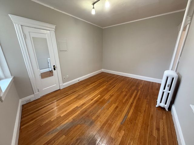 69 Park Drive 10, Boston, MA 02215