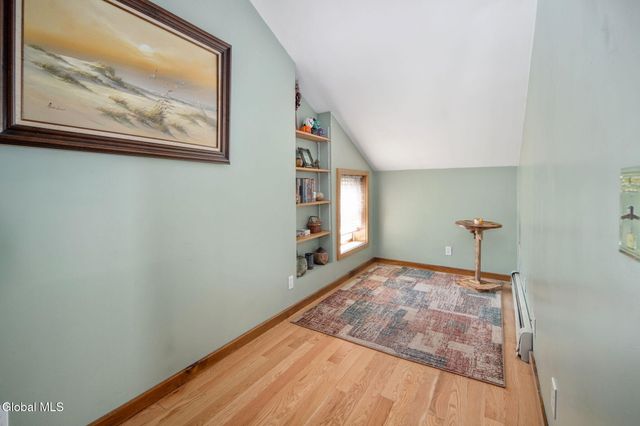 307 W Madison Ave Ext, Johnstown, NY 12095