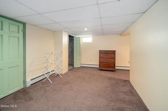 307 W Madison Ave Ext, Johnstown, NY 12095