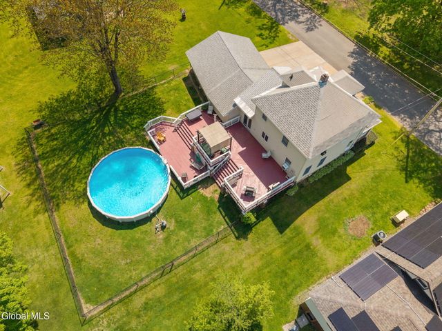 307 W Madison Ave Ext, Johnstown, NY 12095