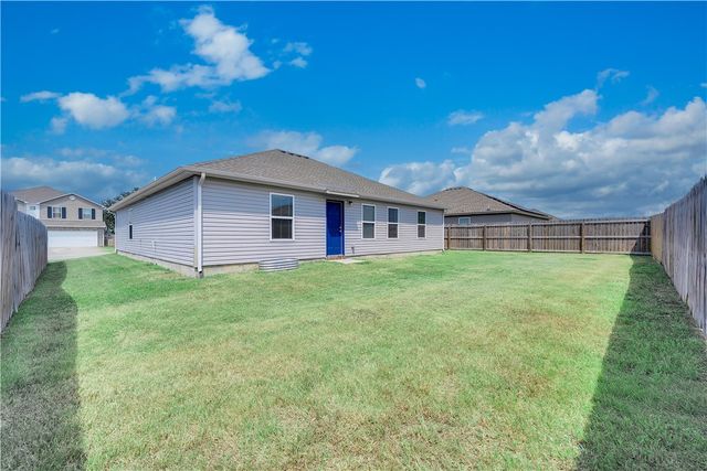 1731 Hermitage Drive, Centerton, AR 72719