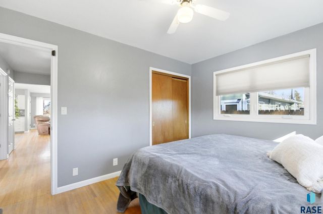 2016 S Elmwood Ave Avenue, Sioux Falls, SD 57105