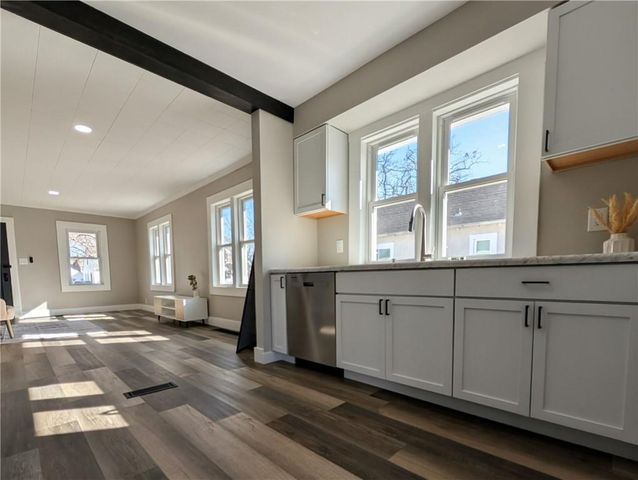 624 Starr Avenue, Eau Claire, WI 54703