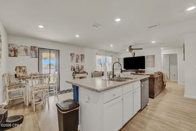 6660 Slabinski Lane, Panama City, FL 32404