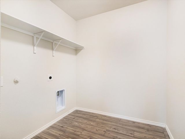 405 Glendale Road, Van Alstyne, TX 75495
