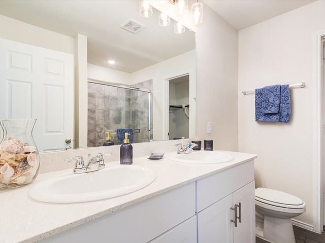 405 Glendale Road, Van Alstyne, TX 75495
