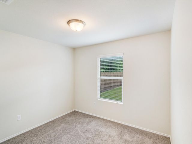405 Glendale Road, Van Alstyne, TX 75495