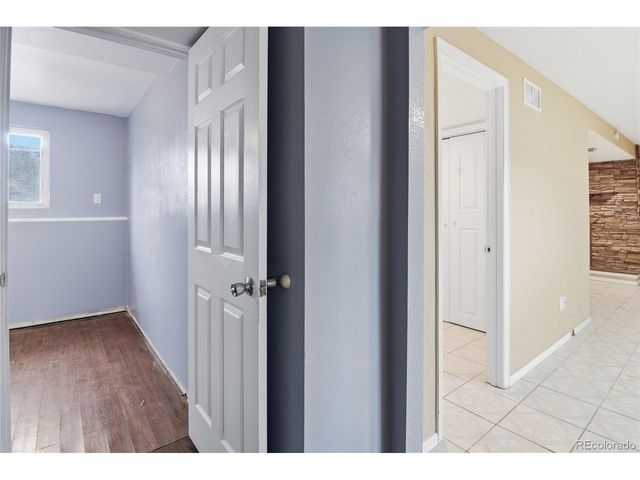 15969 E 18th Pl, Aurora, CO 80011