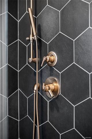 4095 E Kalamath Street, Denver, CO 80211