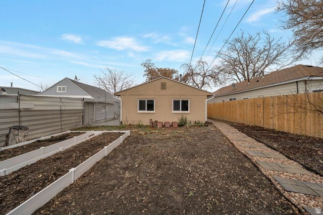 2746 S 9150 W, Magna, UT 84044