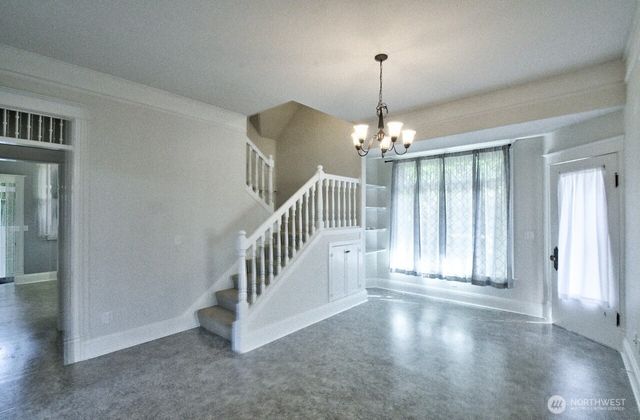 218 E Young Street, Elma, WA 98541