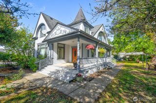 218 E Young Street, Elma, WA 98541