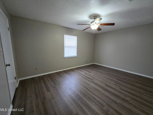 15251 Parkwood Drive, B, Gulfport, MS 39503