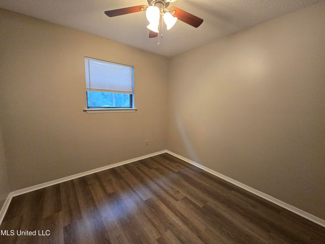 15251 Parkwood Drive, B, Gulfport, MS 39503