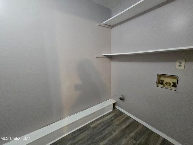 15251 Parkwood Drive, B, Gulfport, MS 39503