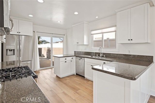 413 N Paulina, Redondo Beach, CA 90277