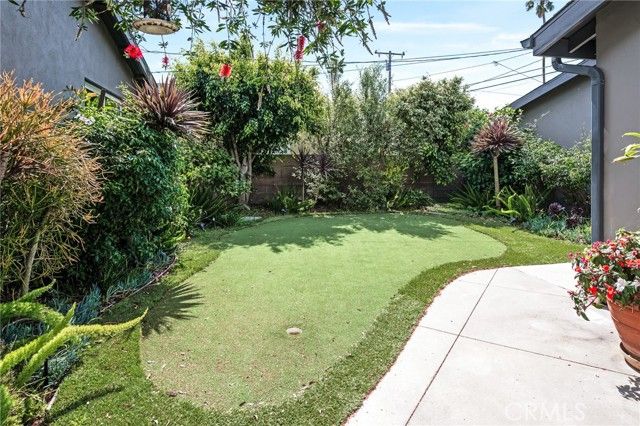 413 N Paulina, Redondo Beach, CA 90277