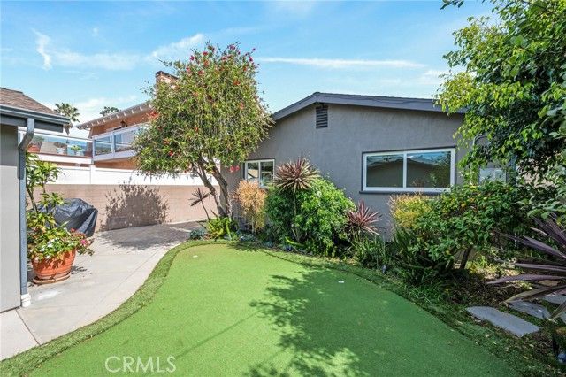 413 N Paulina, Redondo Beach, CA 90277