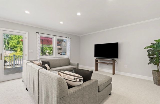 2 Swains Pond Ave, Melrose, MA 02176