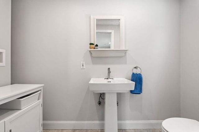 2 Swains Pond Ave, Melrose, MA 02176