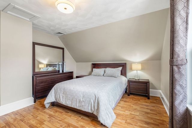 2 Swains Pond Ave, Melrose, MA 02176