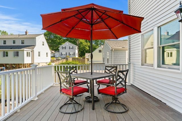 2 Swains Pond Ave, Melrose, MA 02176
